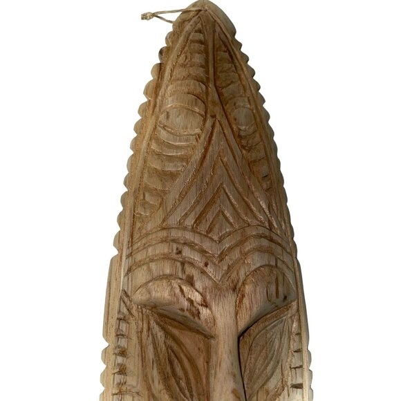 Hand Carved Tribal Wall Mask – Papua New Guinea – 12.5" Tall – Small Ethnic Art - Picture 11 of 16